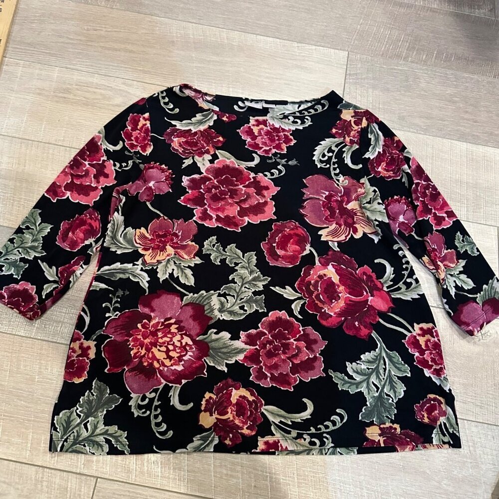 Chicos Travelers Floral 3/4 Sleeve Black & Red Top Size 2P US 12/14 Petite
